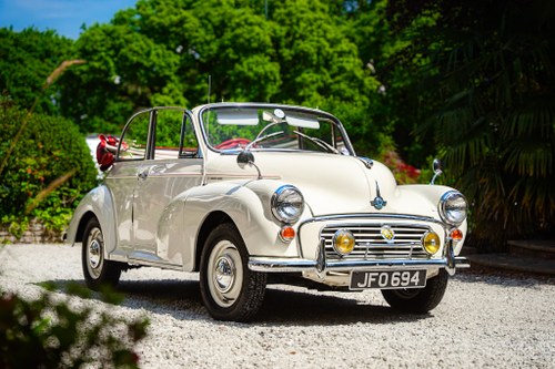 1957 Morris Minor Convertible à venda (imagem 1 de 111)