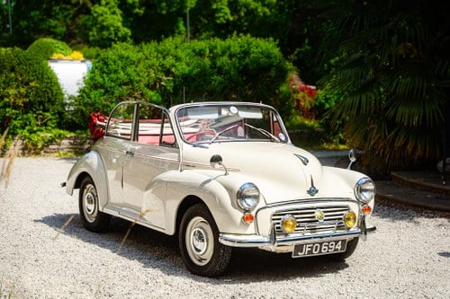 1957 Morris Minor Convertible à venda (imagem 2 de 111)