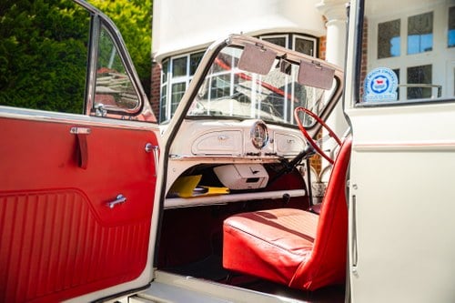 1957 Morris Minor Convertible à venda (imagem 54 de 111)