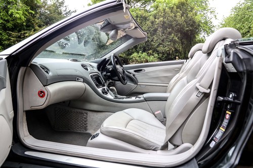2002 Mercedes-Benz SL55 AMG R230 à venda (imagem 20 de 131)