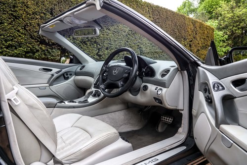 2002 Mercedes-Benz SL55 AMG R230 à venda (imagem 25 de 131)