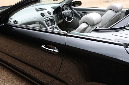 2002 Mercedes-Benz SL55 AMG R230 à venda (imagem 63 de 131)