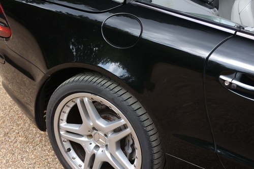2002 Mercedes-Benz SL55 AMG R230 à venda (imagem 76 de 131)