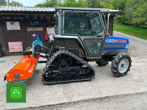 ISEKI TK33 HALFTRACK 4x4 COMPACT TRACTOR AIR CON SHUTTLE BOX SÅLD