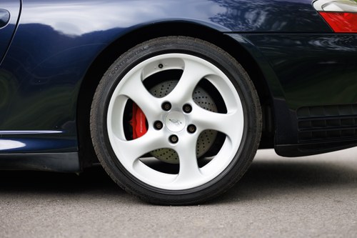 2004 Porsche 996 Carrera 4S Cabriolet Manual En venta (imagen 112 de 218)