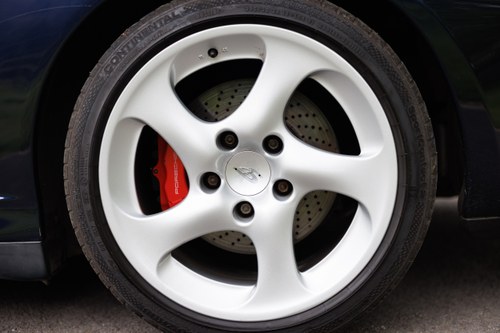 2004 Porsche 996 Carrera 4S Cabriolet Manual En venta (imagen 44 de 218)