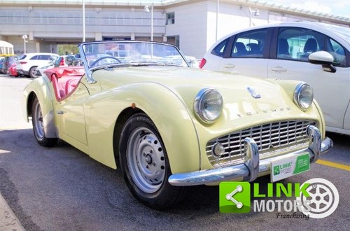 1964 TRIUMPH TR 3-A | Omologata 4 Posti - Heritage Trust Till salu