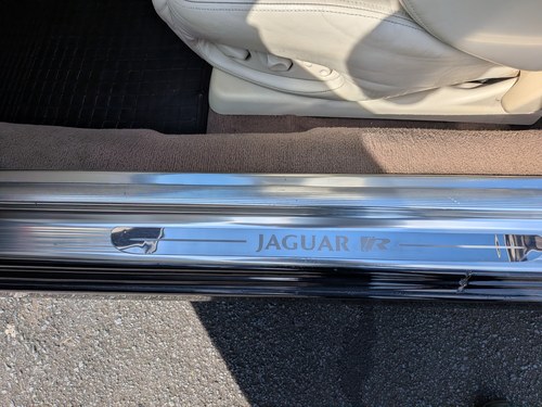 2003 Jaguar 4.2L XKR Convertible Paramount Grand Prix 450 En venta (imagen 58 de 217)