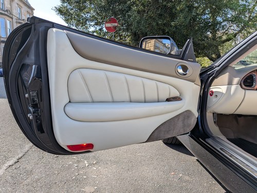 2003 Jaguar 4.2L XKR Convertible Paramount Grand Prix 450 En venta (imagen 62 de 217)