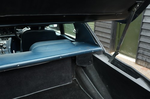 1972 Jensen Interceptor III 7.2L For Sale (picture 108 of 289)