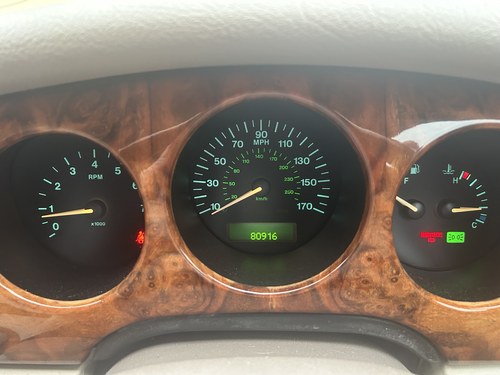 2002 Jaguar XJ8 SE X308 till salu (bild 38 av 124)