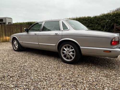 2002 Jaguar XJ8 SE X308 till salu (bild 4 av 124)