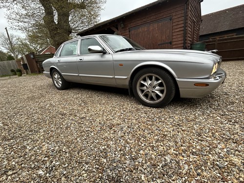 2002 Jaguar XJ8 SE X308 till salu (bild 8 av 124)