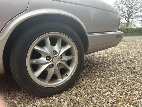 2002 Jaguar XJ8 SE X308 till salu (bild 30 av 124)