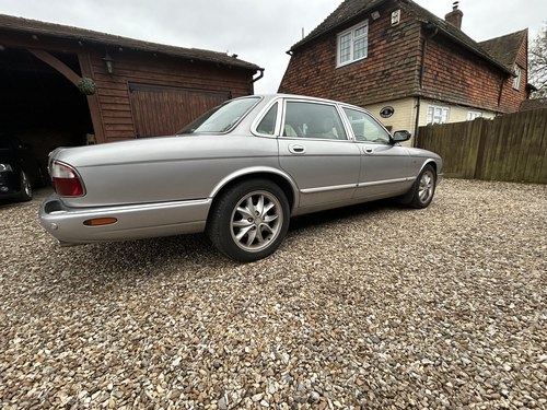 2002 Jaguar XJ8 SE X308 till salu (bild 17 av 124)