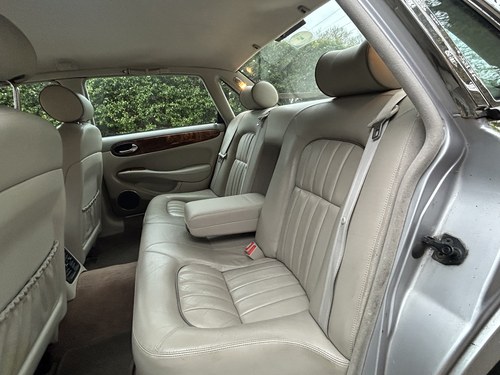 2002 Jaguar XJ8 SE X308 till salu (bild 53 av 124)