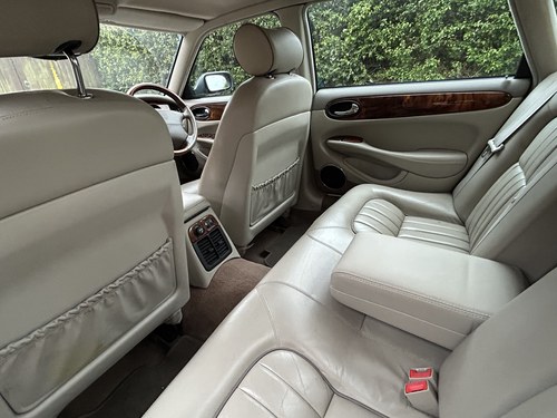 2002 Jaguar XJ8 SE X308 till salu (bild 66 av 124)