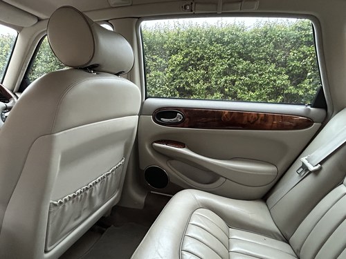 2002 Jaguar XJ8 SE X308 till salu (bild 69 av 124)