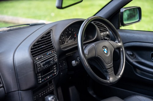1997 BMW 328i M Sport Coupé E36 Te koop (foto 109 van 216)