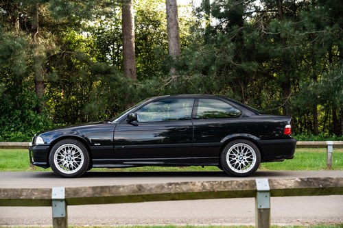 1997 BMW 328i M Sport Coupé E36 Te koop (foto 5 van 216)