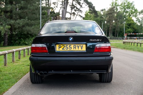 1997 BMW 328i M Sport Coupé E36 Te koop (foto 17 van 216)