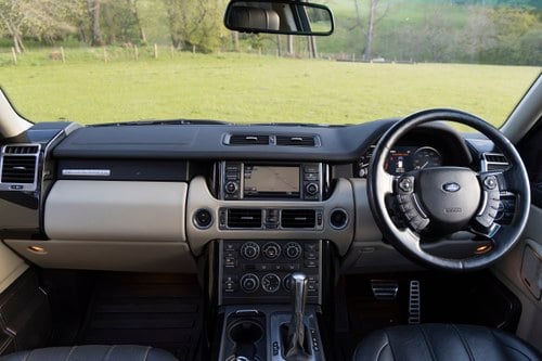 2010 Land Rover Range Rover 5L V8 Supercharged Autobiography Overfinch L322 For Sale (picture 19 of 101)