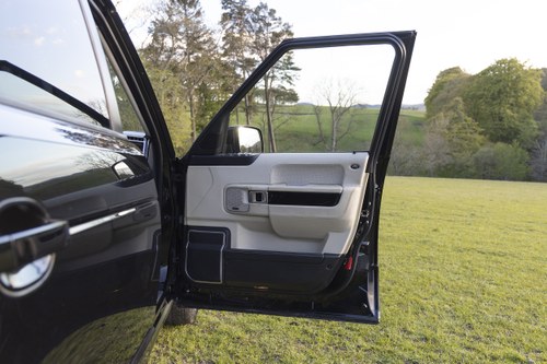 2010 Land Rover Range Rover 5L V8 Supercharged Autobiography Overfinch L322 For Sale (picture 22 of 101)