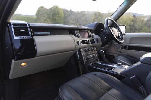 2010 Land Rover Range Rover 5L V8 Supercharged Autobiography Overfinch L322 For Sale (picture 25 of 101)