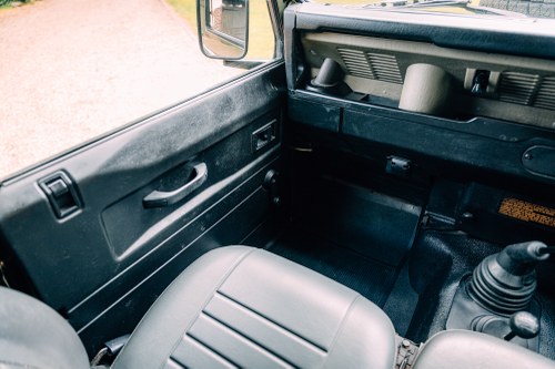 1992 Land Rover Defender 90 200TDI For Sale (picture 24 of 139)