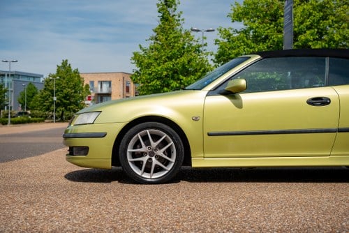 2005 Saab 9-3 Convertible à venda (imagem 22 de 119)