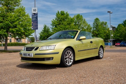 2005 Saab 9-3 Convertible à venda (imagem 4 de 119)
