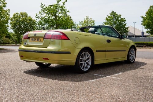 2005 Saab 9-3 Convertible à venda (imagem 12 de 119)