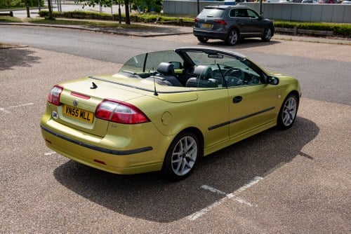2005 Saab 9-3 Convertible à venda (imagem 13 de 119)