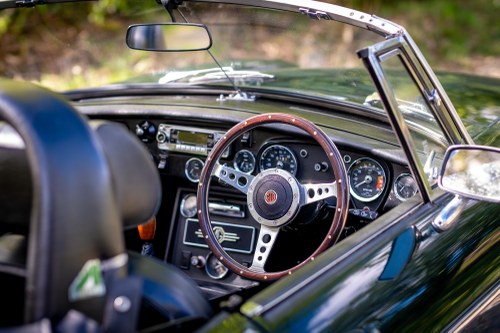 1975 MG MGB à vendre (picture 10 of 211)