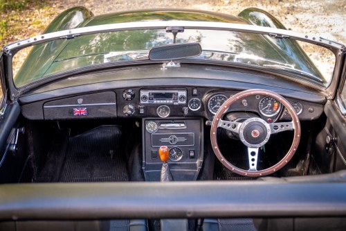 1975 MG MGB à vendre (picture 26 of 211)