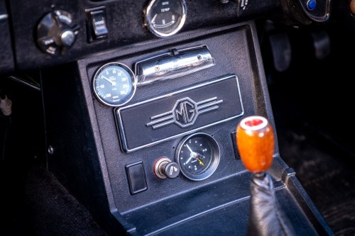 1975 MG MGB à vendre (picture 69 of 211)
