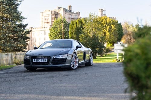 2013 Audi R8 Type 42 4.2L V8 FSI Quattro Coupe till salu (bild 8 av 93)