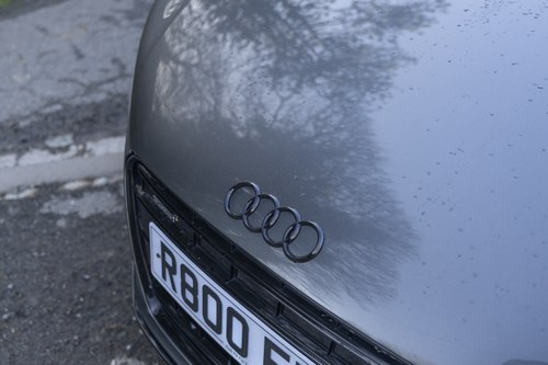 2013 Audi R8 Type 42 4.2L V8 FSI Quattro Coupe till salu (bild 69 av 93)