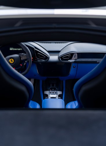2026 Ferrari 12Cilindri till salu (bild 4 av 120)
