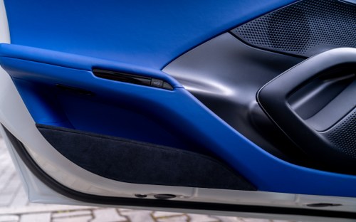 2026 Ferrari 12Cilindri till salu (bild 31 av 120)
