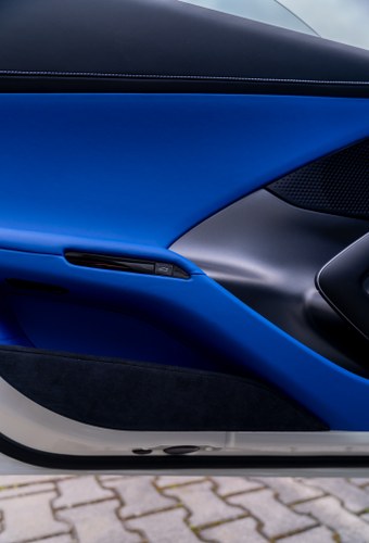 2026 Ferrari 12Cilindri till salu (bild 32 av 120)