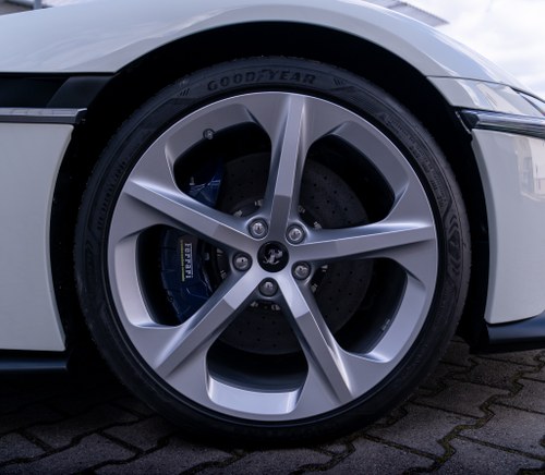 2026 Ferrari 12Cilindri till salu (bild 85 av 120)