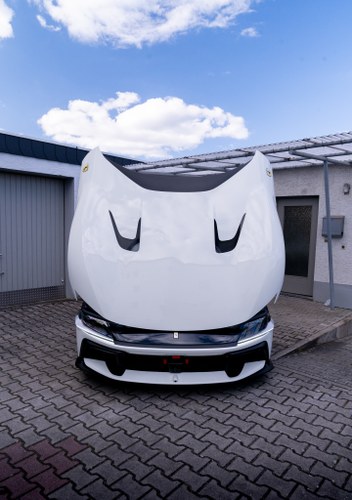 2026 Ferrari 12Cilindri till salu (bild 97 av 120)