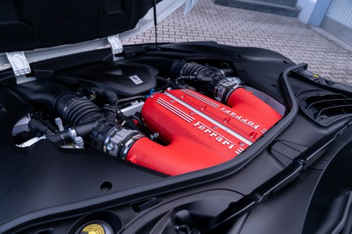 2026 Ferrari 12Cilindri till salu (bild 119 av 120)