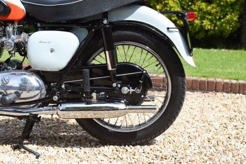 1958 Triumph Bonneville T120R 'Tangerine Dream' à venda (imagem 17 de 94)