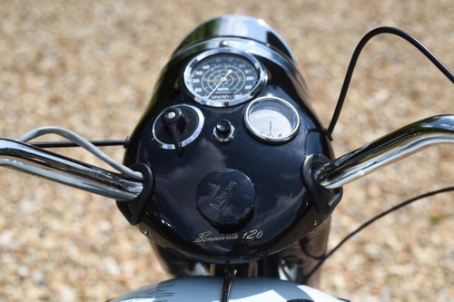 1958 Triumph Bonneville T120R 'Tangerine Dream' à venda (imagem 28 de 94)