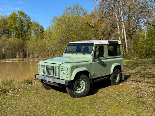 2015 Land Rover Defender 90 zum Verkauf (Bild 3 von 21)