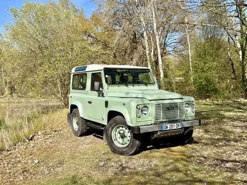 2015 Land Rover Defender 90 zum Verkauf (Bild 7 von 21)