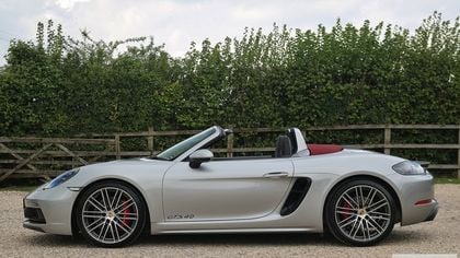 Porsche Boxster GTS 4.0