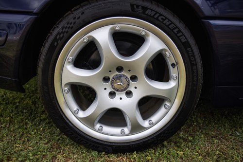 2000 Mercedes-Benz SL320 SL Edition R129 Te koop (foto 23 van 213)